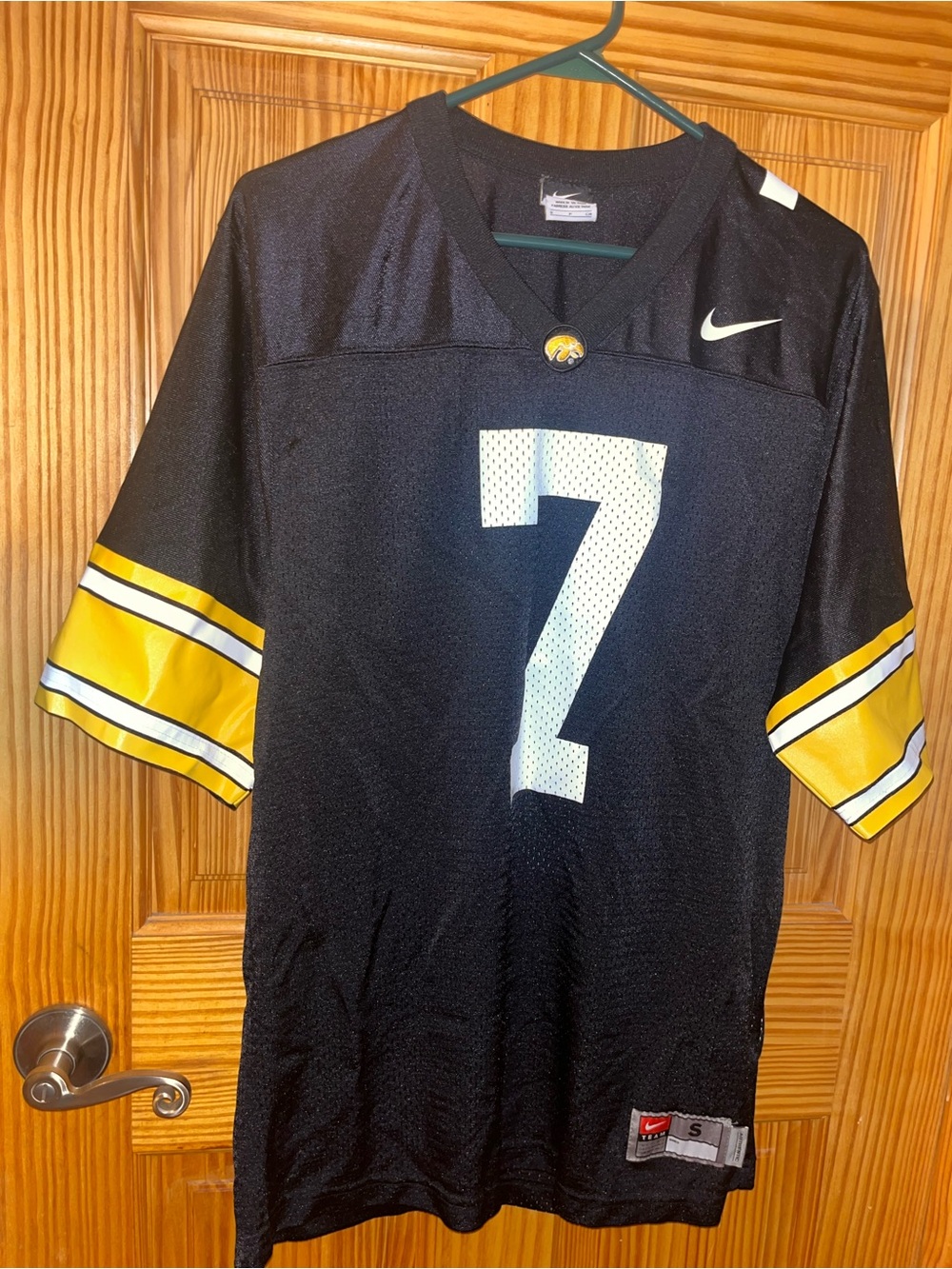 Nike Black Football Jersey with Yellow Sleeve Stripes & White Number 7
